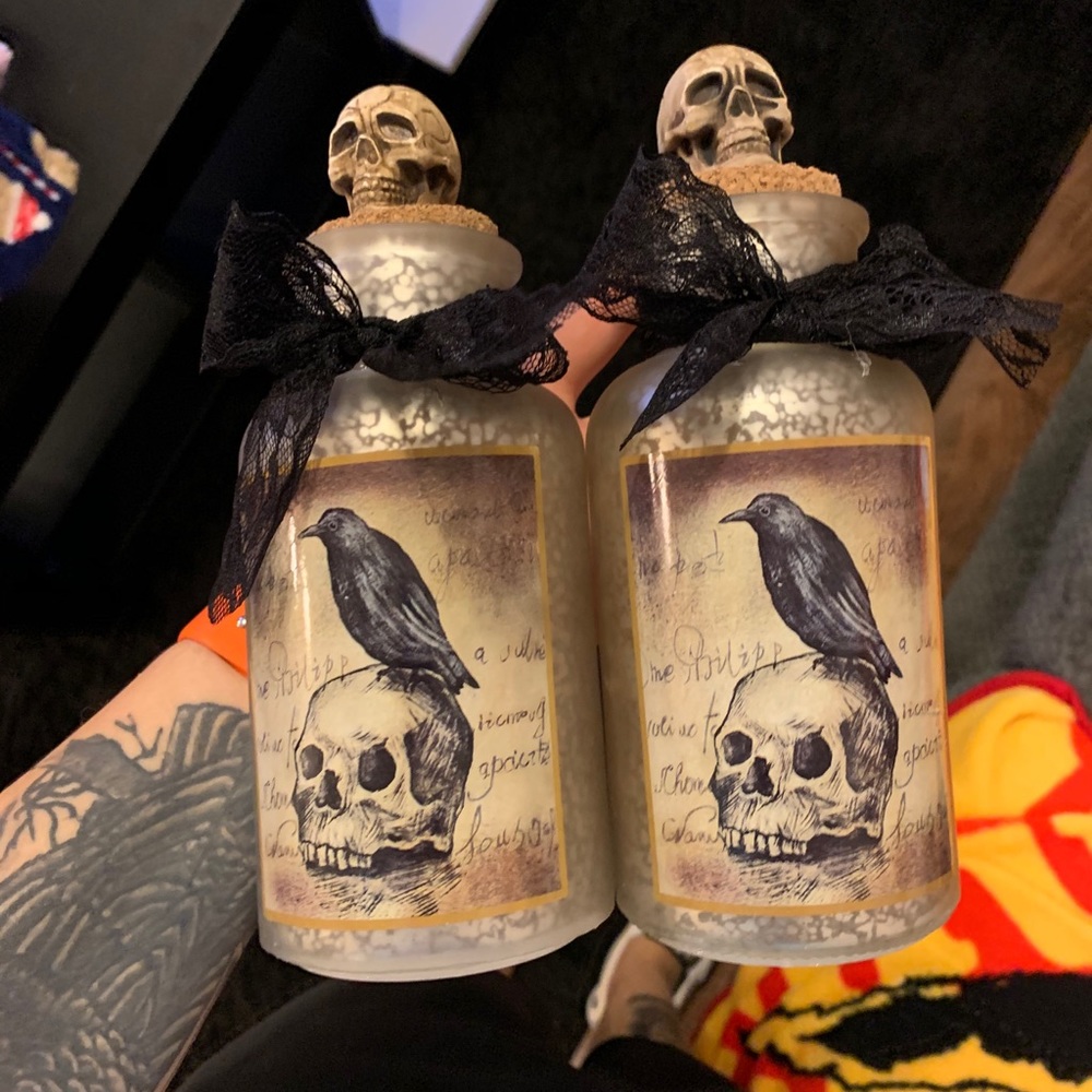 Halloween decor